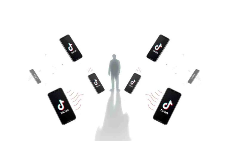 How Alyssa Paldi Became a Viral TikTok Mystery