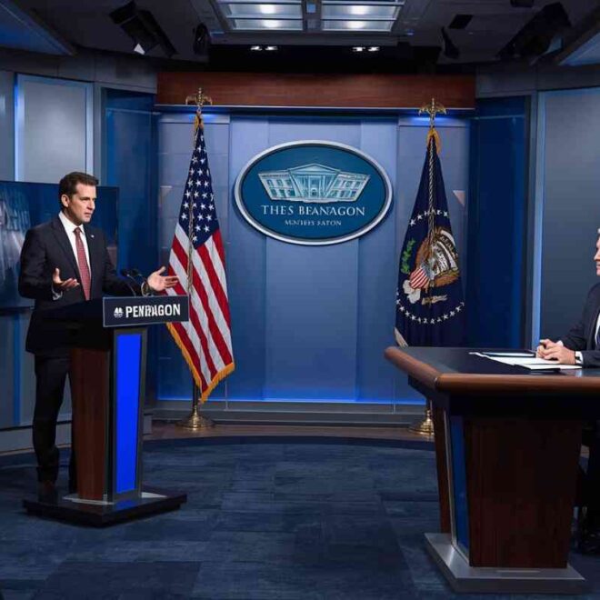 Abc’S Jon Karl And Mike Johnson Debate Pentagon Press Policy